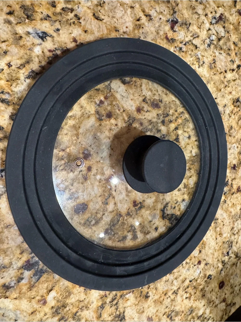 Universal Black Silicone Rim Tempered Glass Vented Lid Fits Multi Size Pots